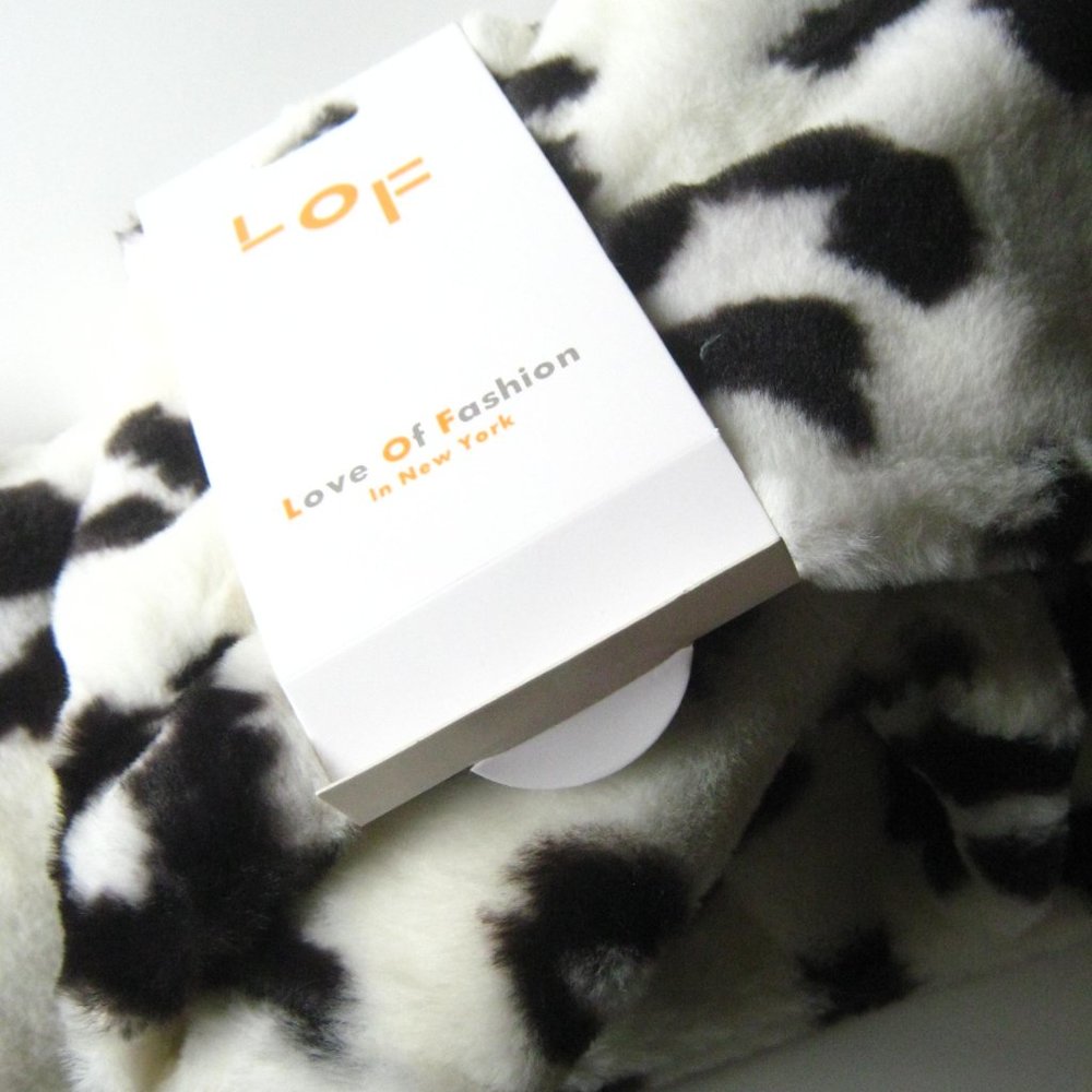 Leopard faux fur infinity scarf - Picture 4 of 9